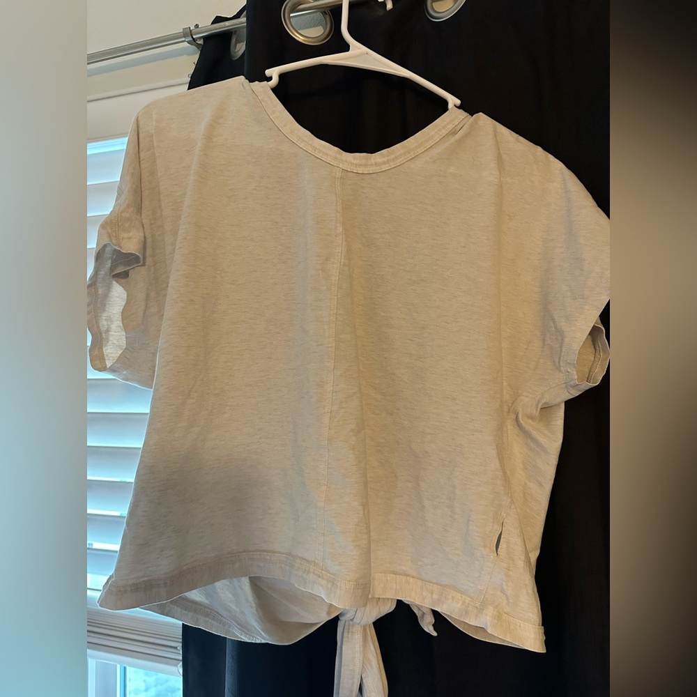 Lululemon shirt